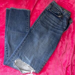 ✨FREE✨ Distressed Jeggings